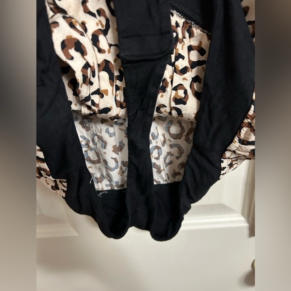 Kori America Bodysuit Cream Black Cheetah Print Small - Picture 4 of 5